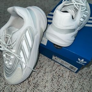 Adidas Ozelia W